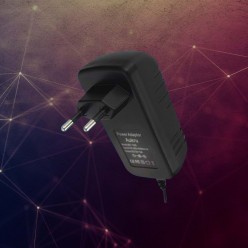 ZTECH ZR-5602 12V 2A PLASTİK ADAPTÖR 5.5*2.5 - ST01479